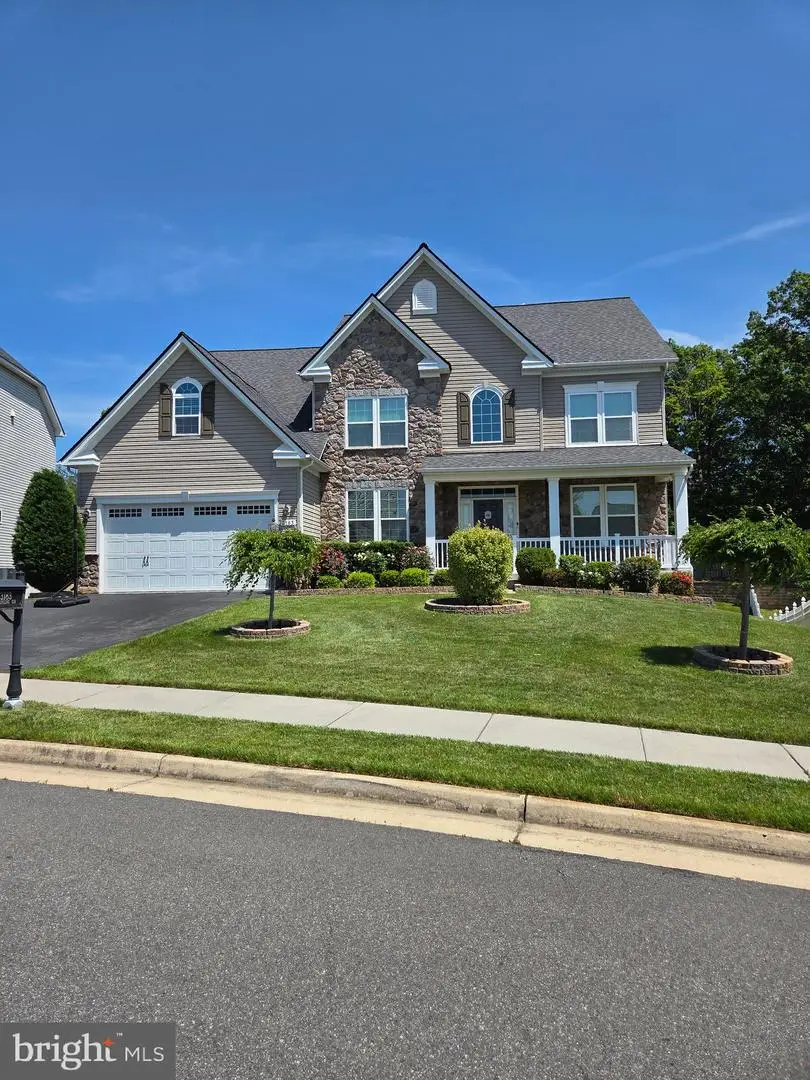3183 Fledgling Cir, Woodbridge, VA 22193 - #1