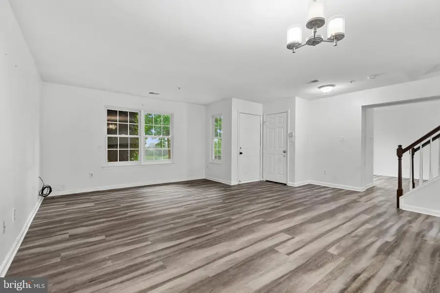 8005 Coachcrest Ct, Manassas, VA 20109 - #2