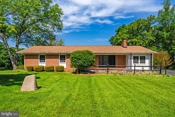 9706 Signal Ct, MANASSAS, VA 20111