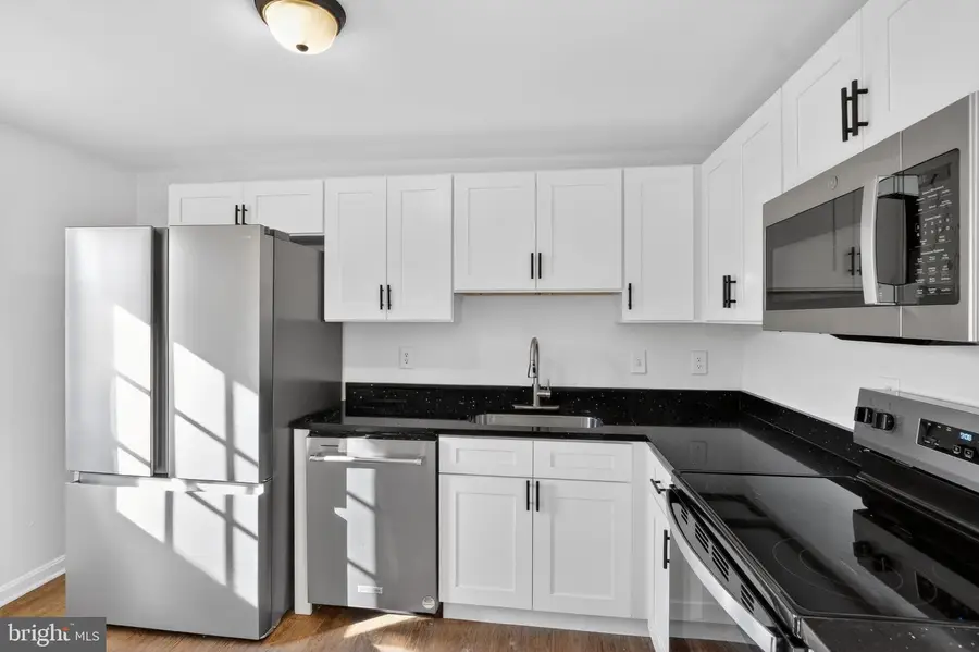 1973 Partree Ct, Woodbridge, VA 22191 - #2