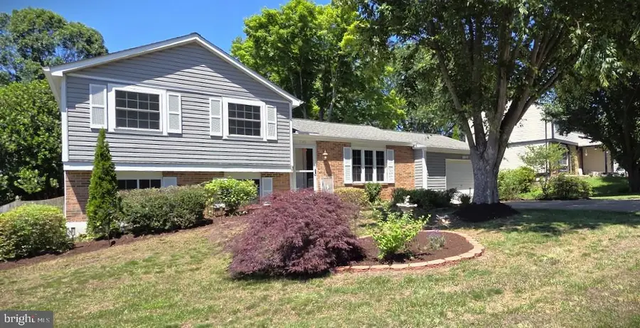 3240 Bethel Church Dr, Woodbridge, VA 22192 - #2