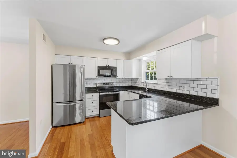 11858 Critton Cir, Woodbridge, VA 22192 - #2