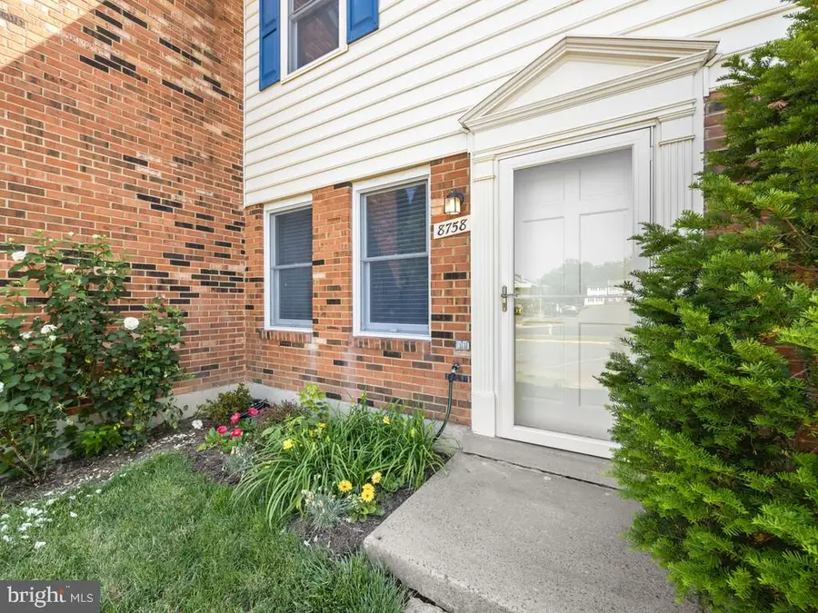 8758 Stoneridge Dr, Manassas, VA 20111 - #2