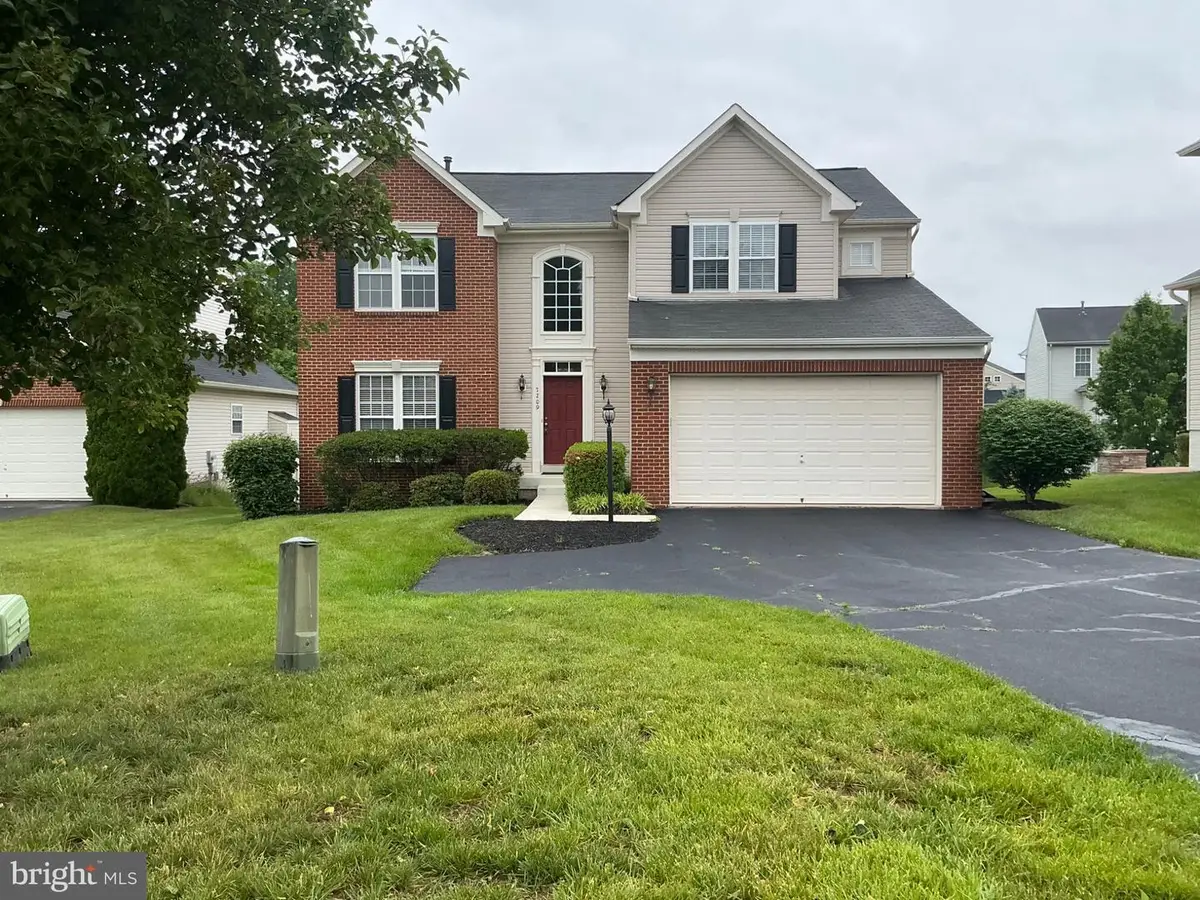 7209 Bladen Pl, Gainesville, VA 20155 - #1