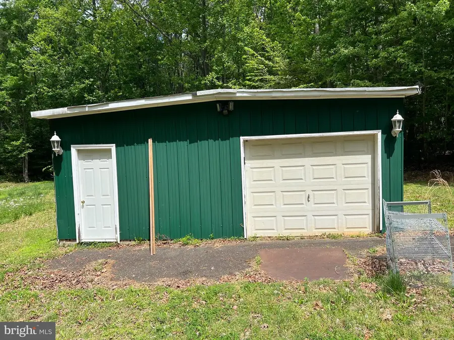 5891 Anthoney Drive, Dale City, VA 22193 - #3