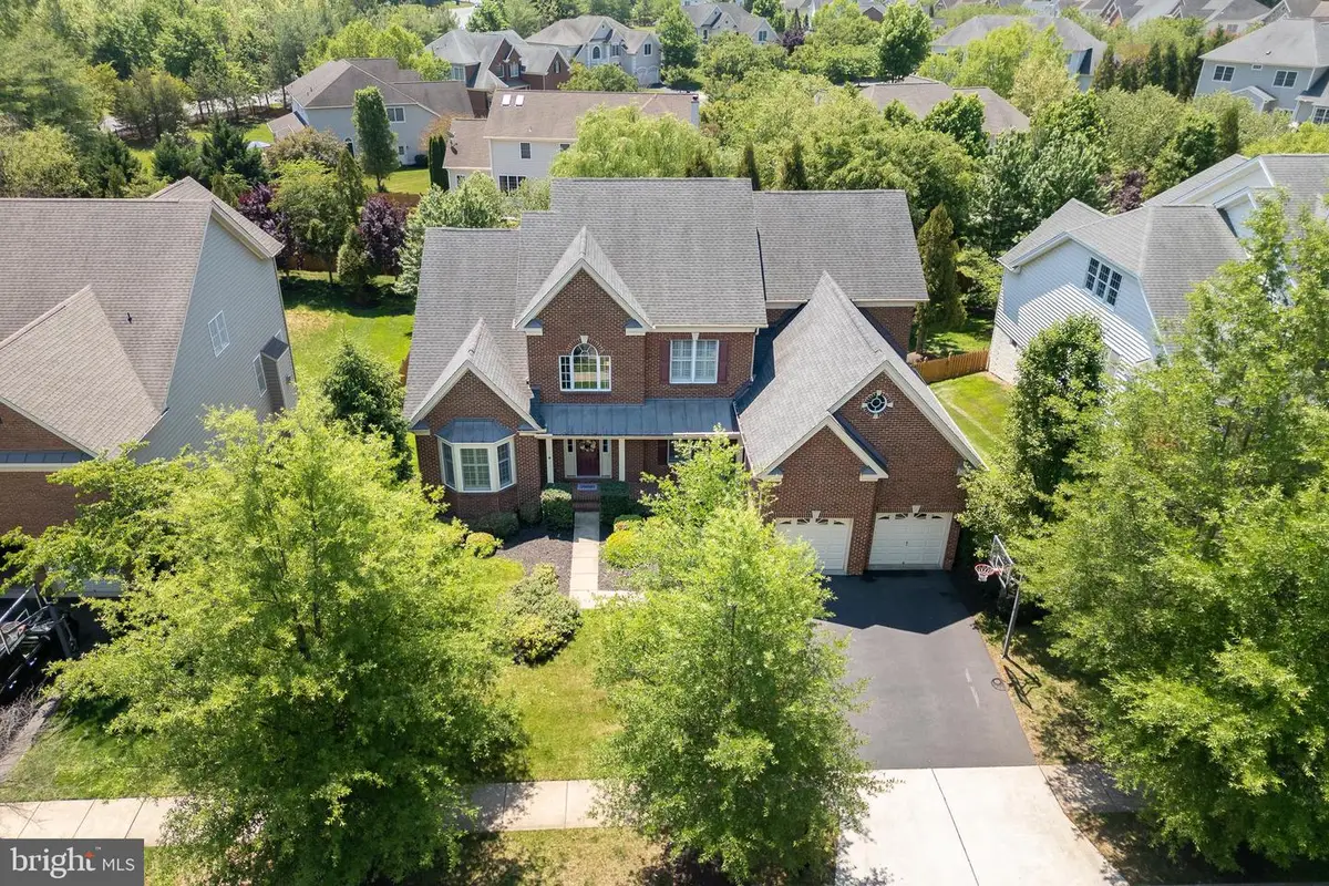 15709 Tanning House Pl, Haymarket, VA 20169 - #1