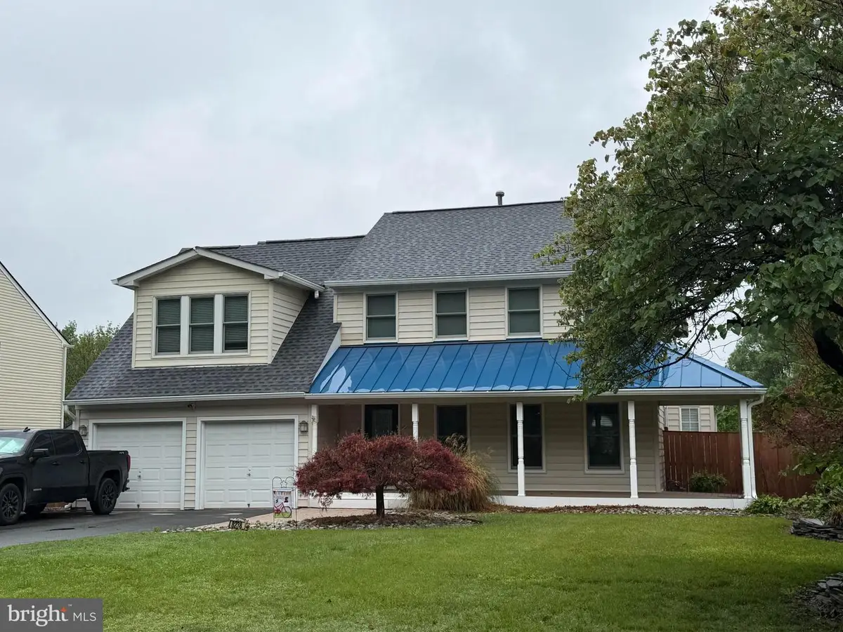 8238 Sunset Dr, Manassas, VA 20110 - #1