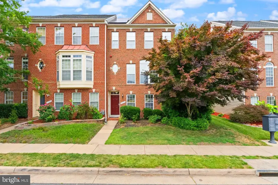 2722 Wakewater Way, Woodbridge, VA 22191 - #2