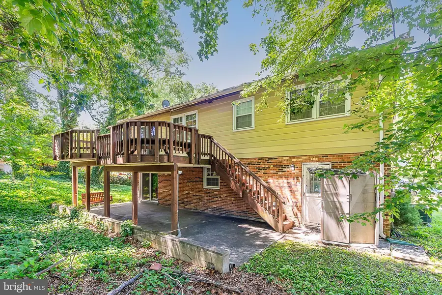 13019 Amesbury St, Woodbridge, VA 22192 - #3