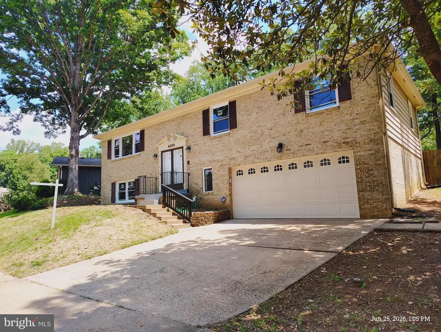 4223 Avon Drive, Montclair, VA 22025 - #3