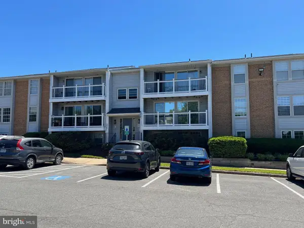 3381 Yost Ln #103, DUMFRIES, VA 22026
