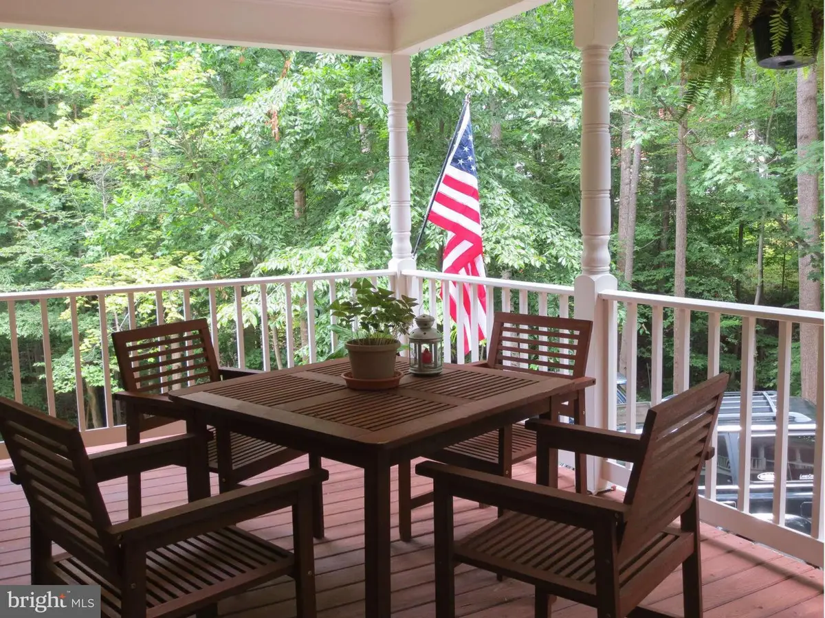 11646 Howitzer Ln, Woodbridge, VA 22192 - #1