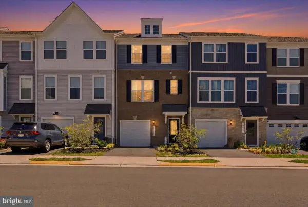 10545 Waterbury Woods Way, MANASSAS, VA 20112