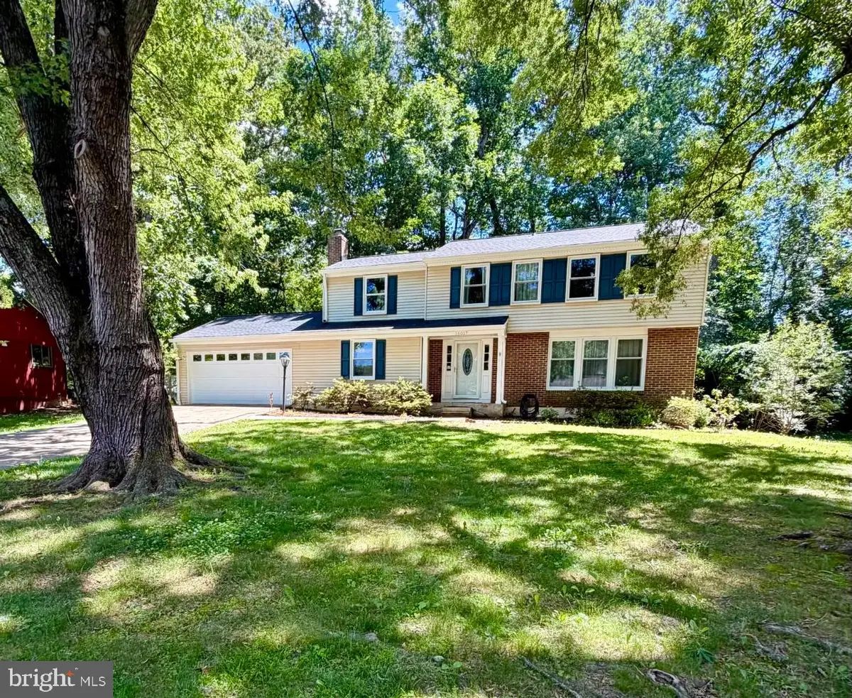 16017 Fairway Dr, Dumfries, VA 22025 - #1