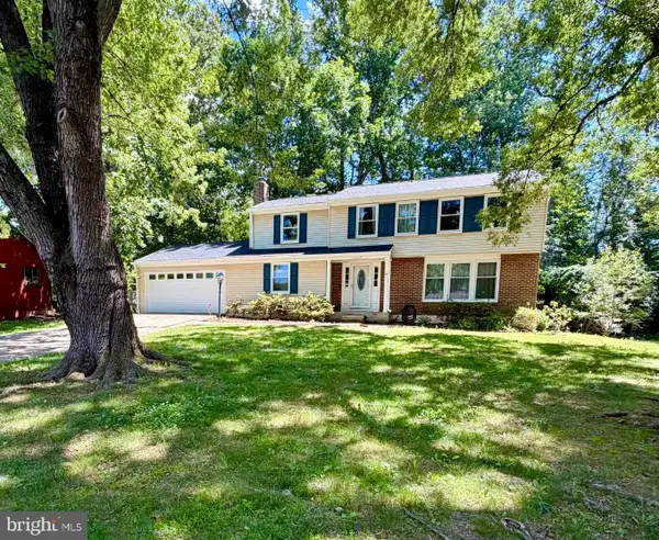 16017 Fairway Dr, DUMFRIES, VA 22025