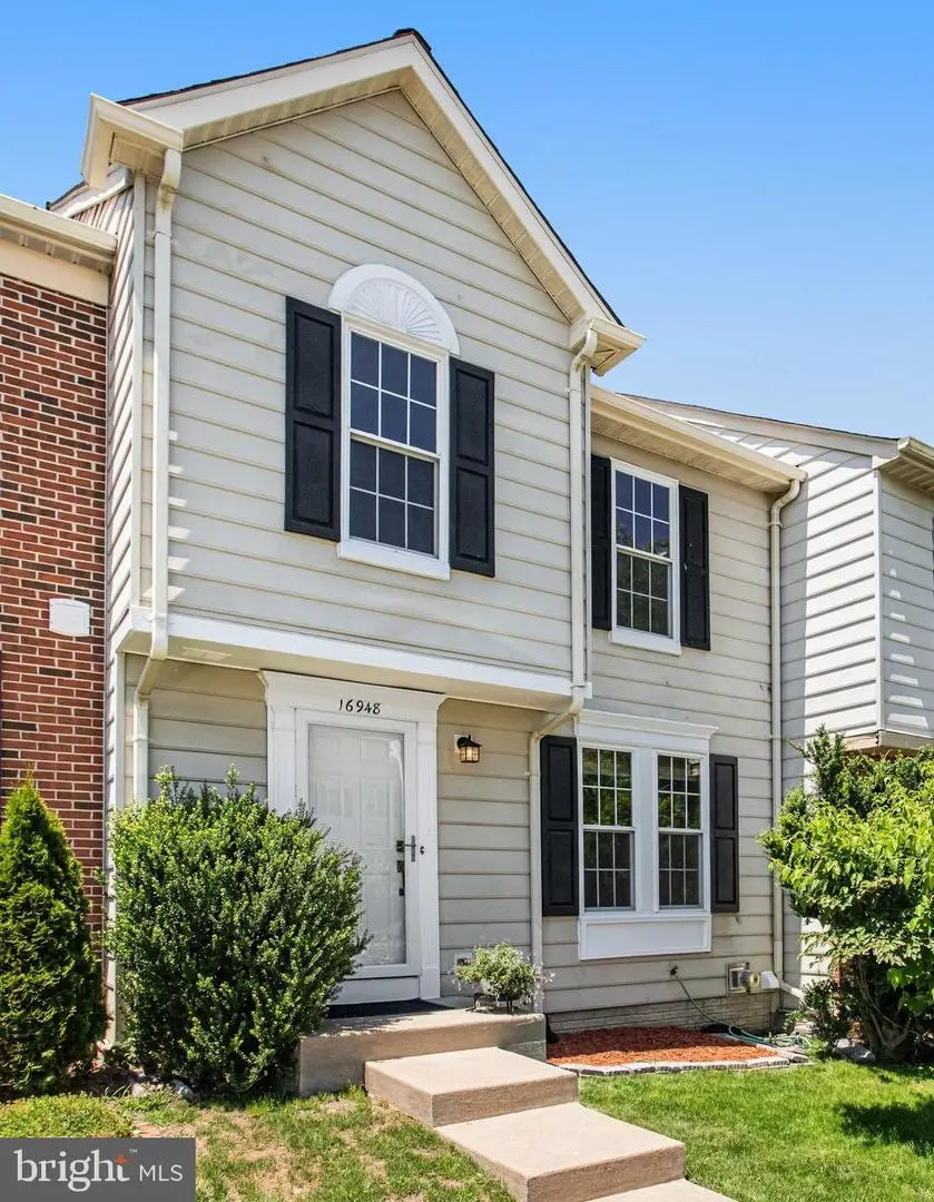 16948 Point Pleasant Ln, Dumfries, VA 22026 - #1