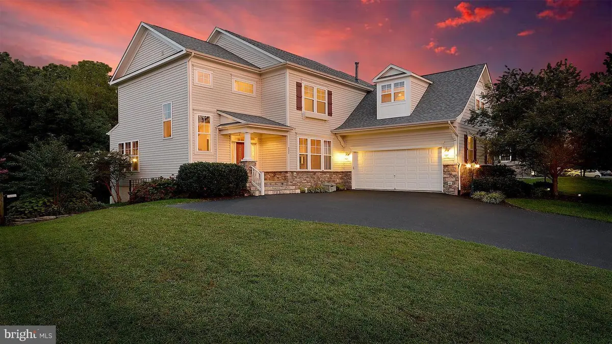 9380 Falling Water Dr, Bristow, VA 20136 - #1