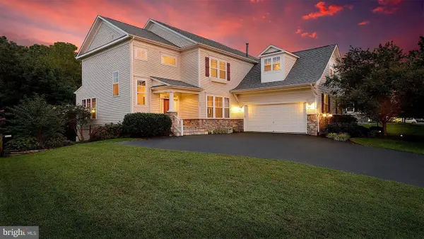 9380 Falling Water Dr, BRISTOW, VA 20136