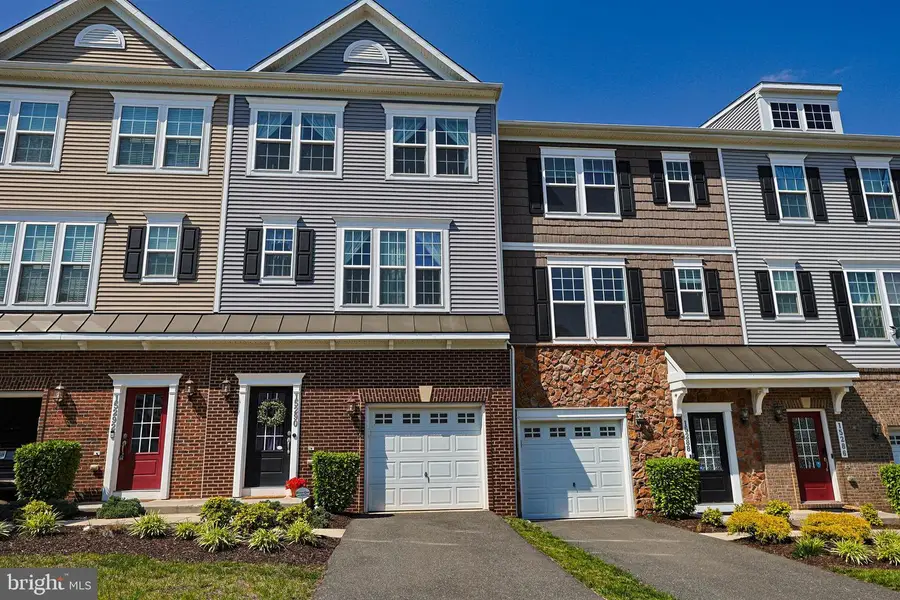 15290 Westham Ct, Haymarket, VA 20169 - #2