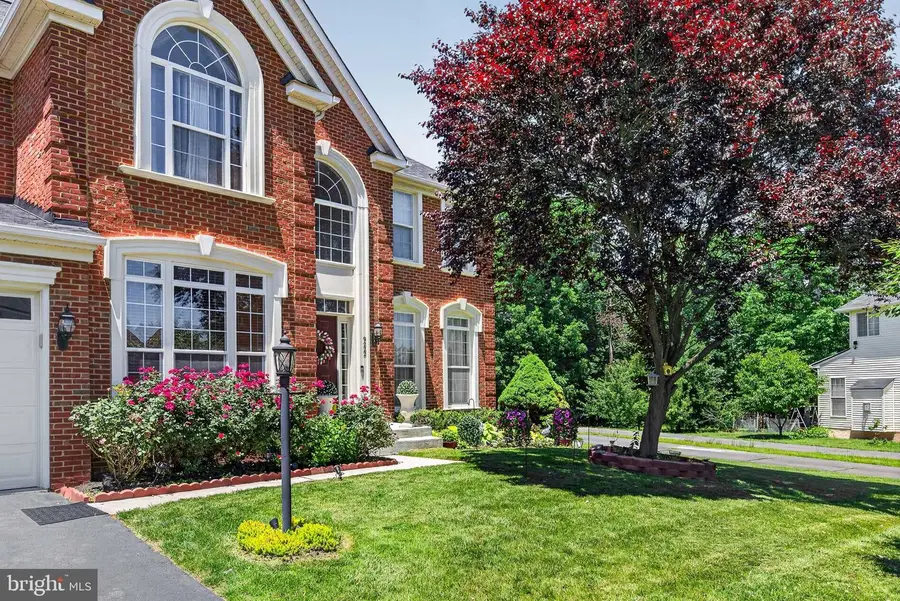 9222 Campfire Ct, Bristow, VA 20136 - #2