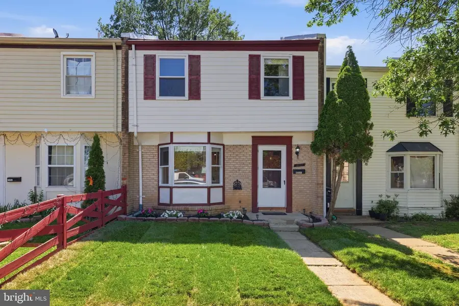8231 Community Dr, Manassas, VA 20109 - #2