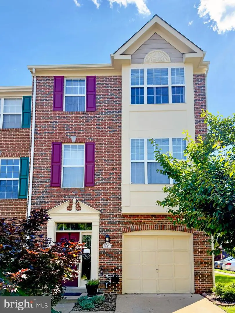 913 Freshes Ln, Woodbridge, VA 22191 - #2