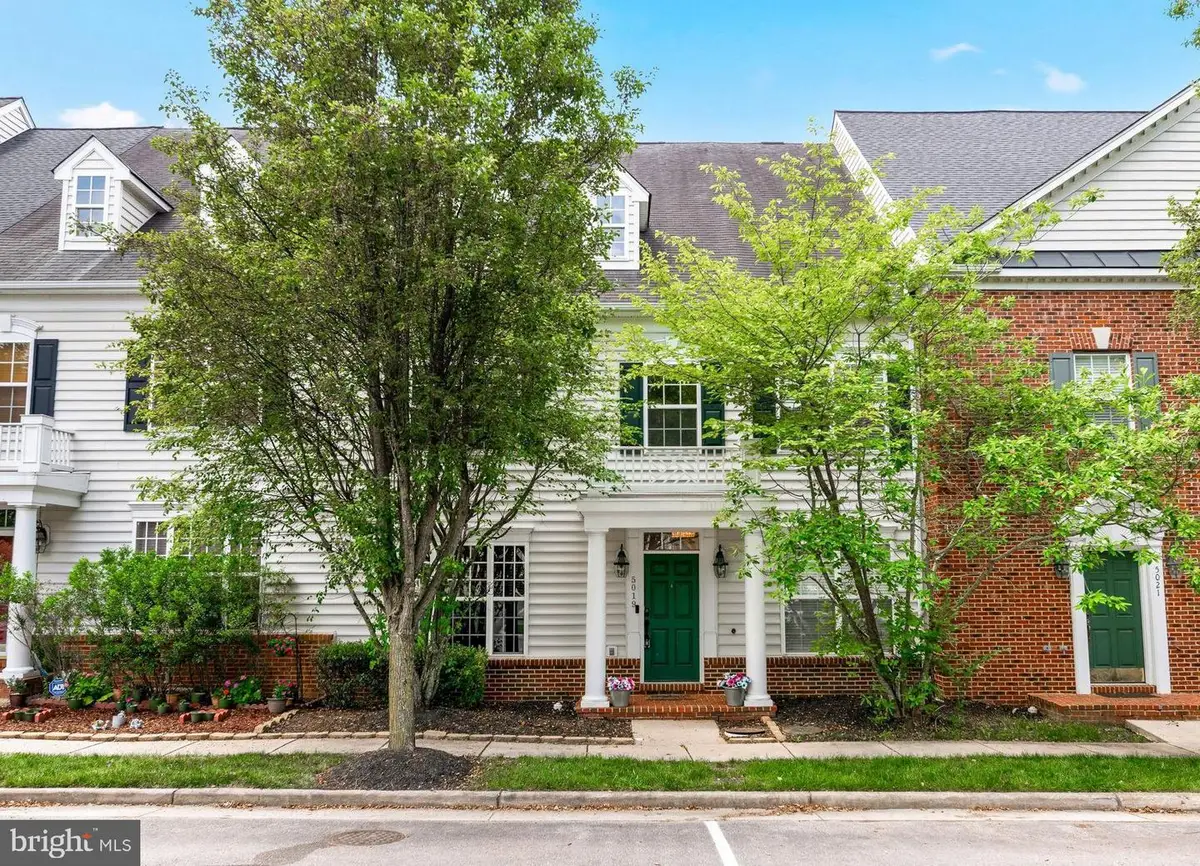 5019 Softwood Ln, Woodbridge, VA 22192 - #1