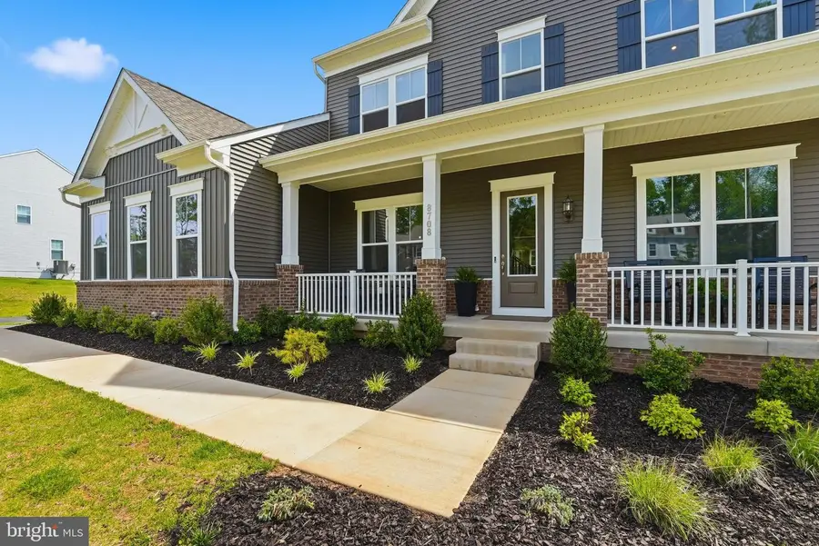 8708 Classic Lakes Way, Nokesville, VA 20181 - #3