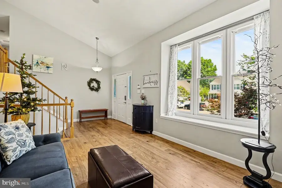 8022 Rocky Run Rd, Gainesville, VA 20155 - #2