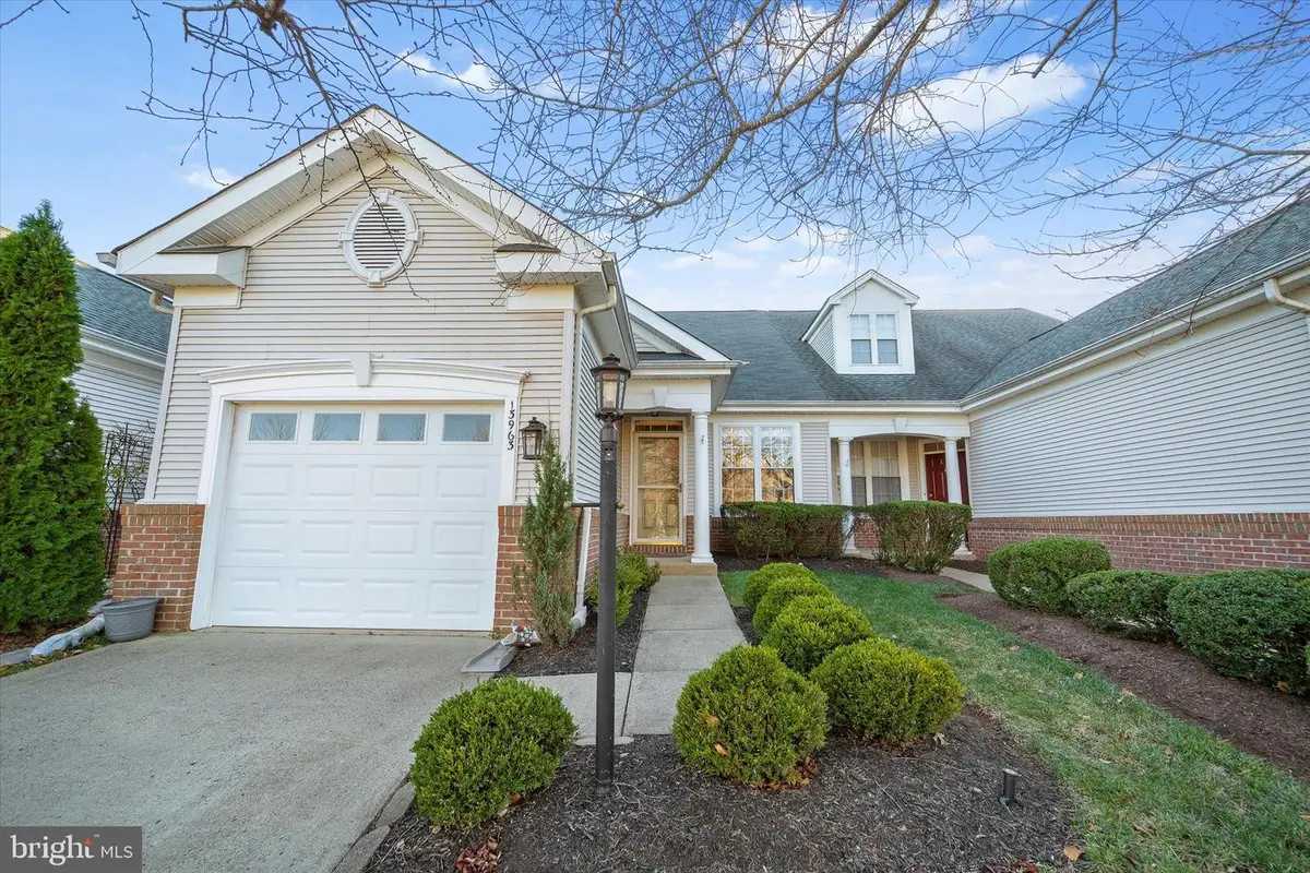 13963 Chelmsford Dr, Gainesville, VA 20155 - #1