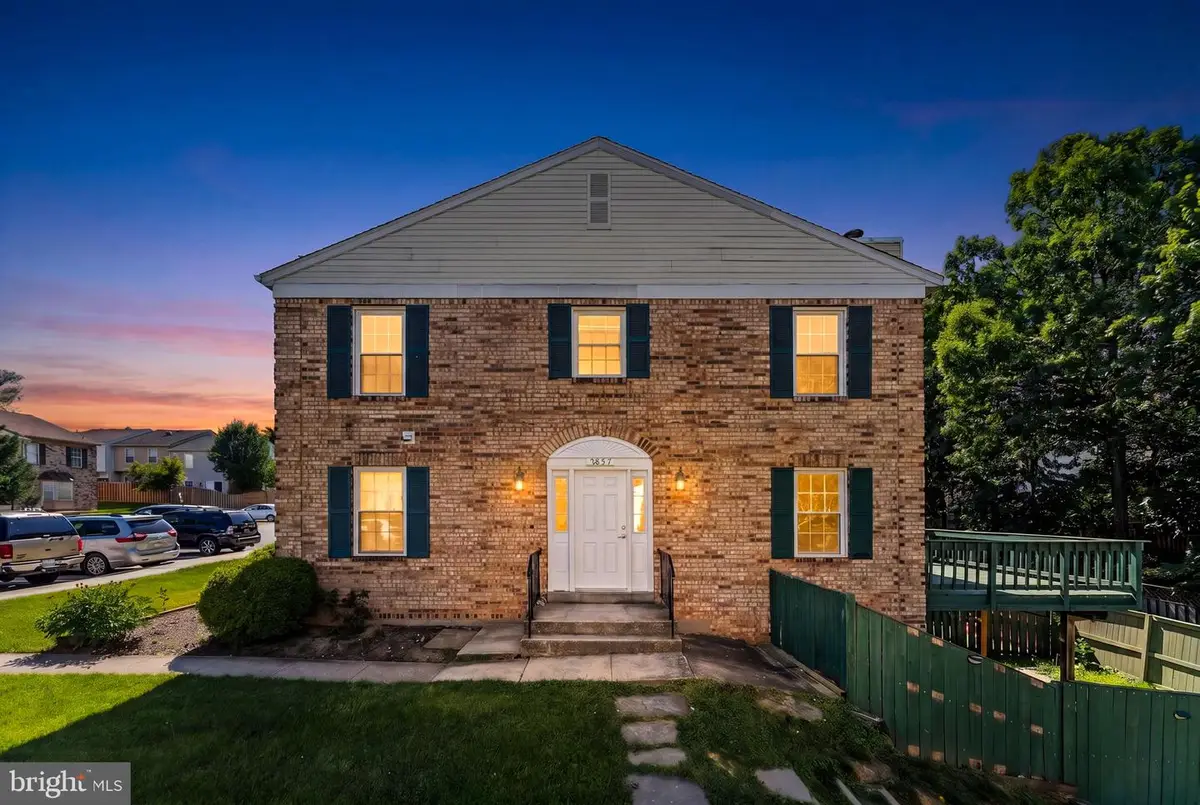 2857 Bowes Ln, Woodbridge, VA 22193 - #1