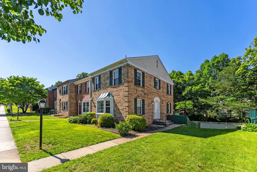 2857 Bowes Ln, Woodbridge, VA 22193 - #2