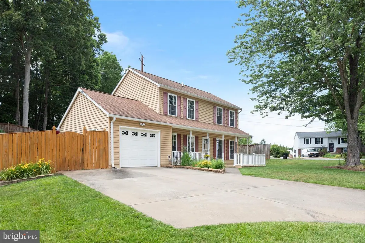 5702 Sailstone Ln, Woodbridge, VA 22193 - #1