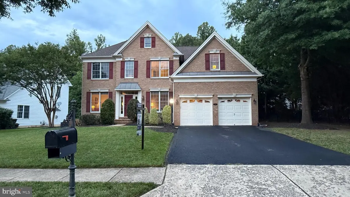 15814 Dunbars Sawmill Dr, Haymarket, VA 20169 - #1