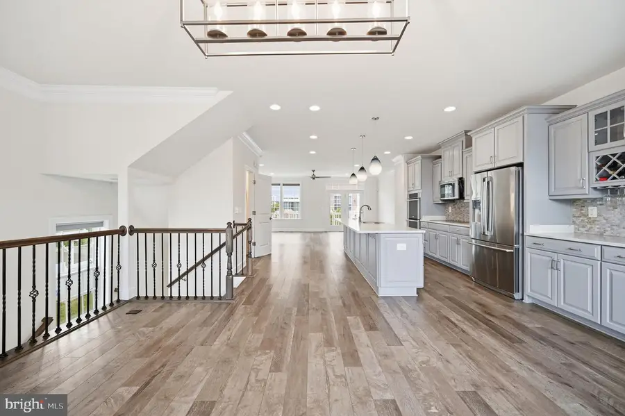 8808 Englewood Farms Dr, Manassas, VA 20112 - #2