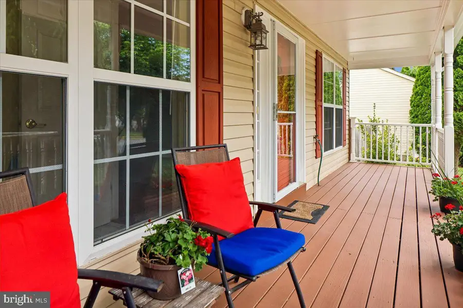 5722 Rhode Island Dr, Woodbridge, VA 22193 - #2