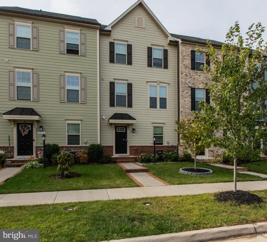 18105 Red Cedar Rd, Dumfries, VA 22026 - #2