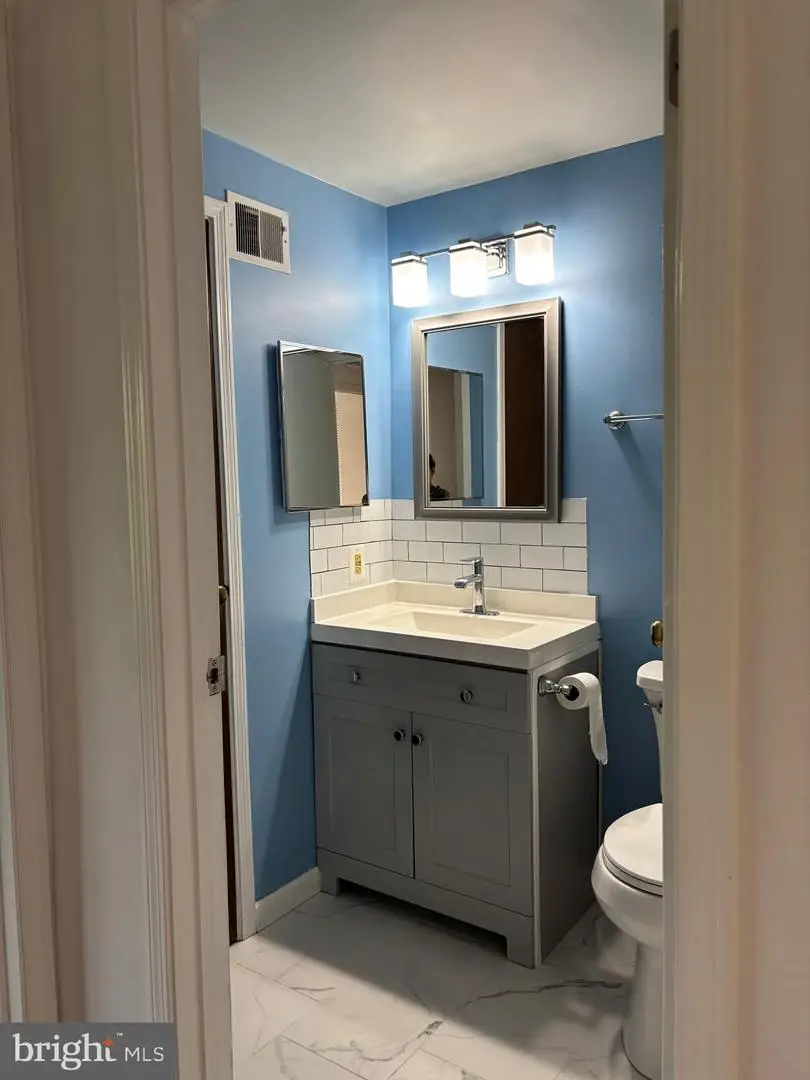 4672 Whitaker Pl, Woodbridge, VA 22193 - #3