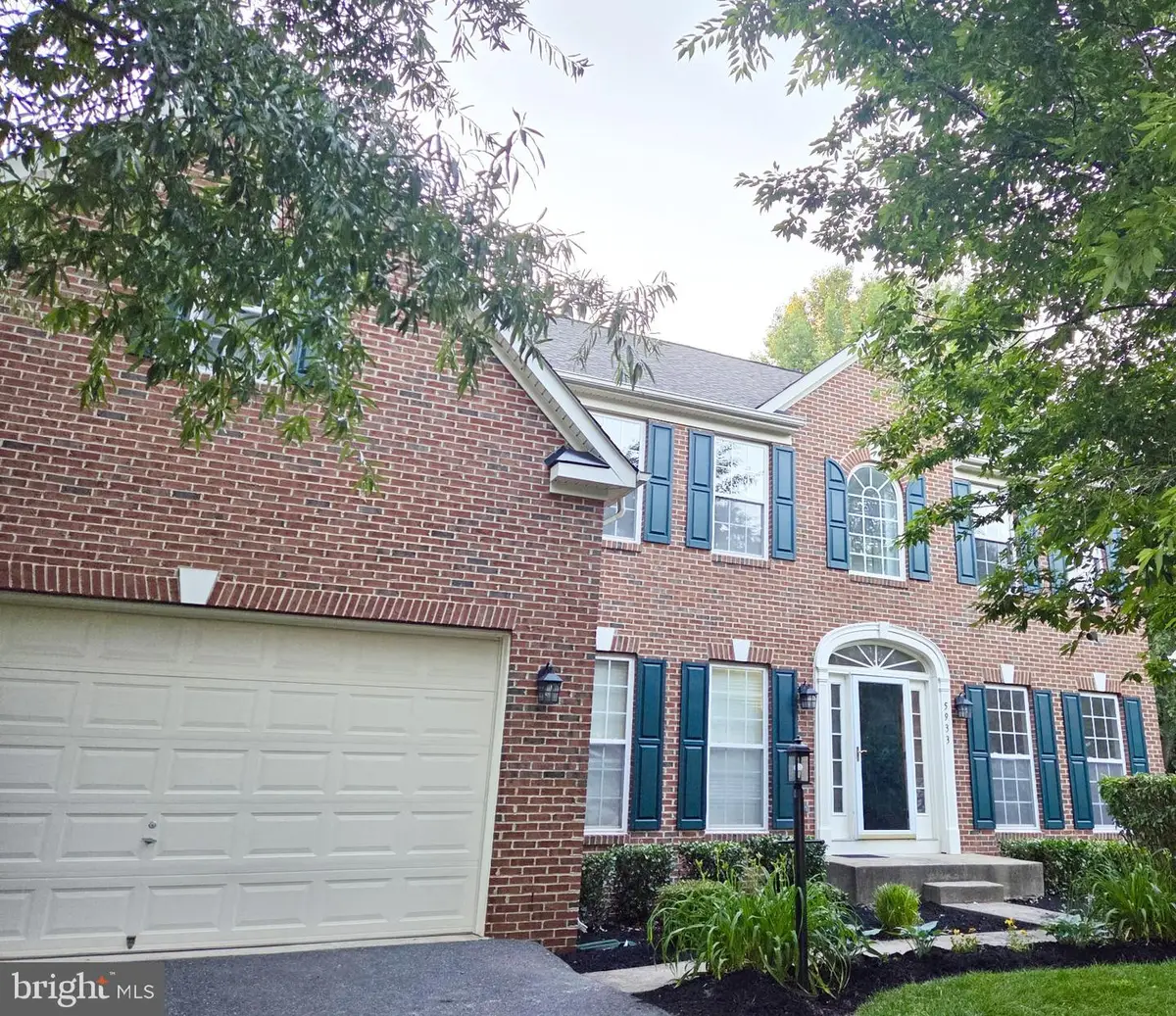 5933 Coiner House Pl, Manassas, VA 20112 - #1
