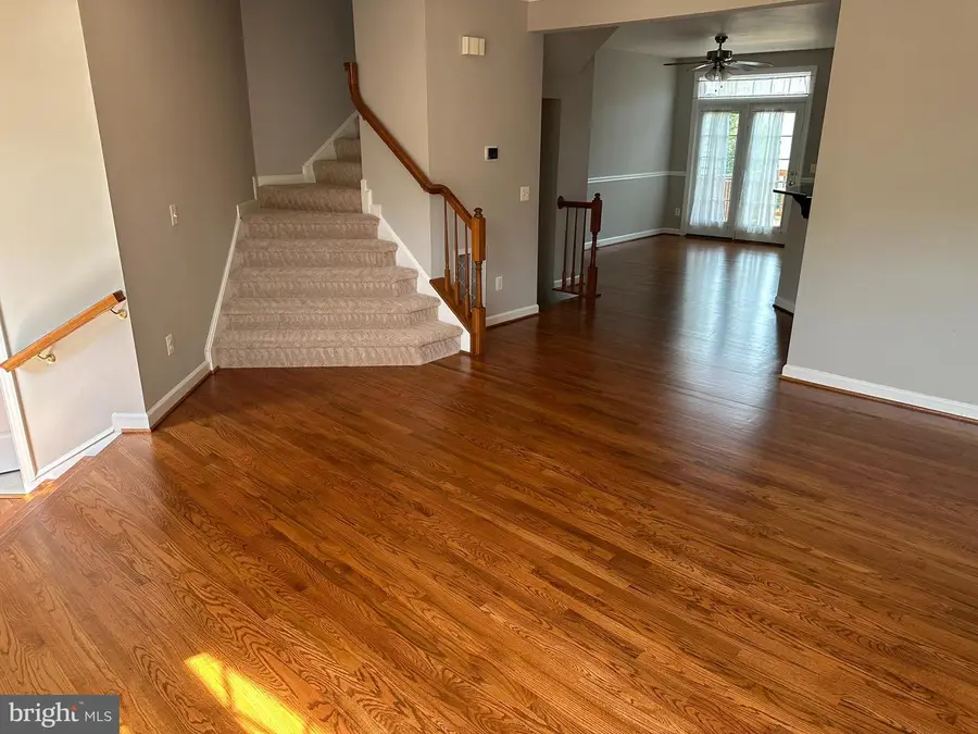 14406 Fowlers Mill Dr, Gainesville, VA 20155 - #2