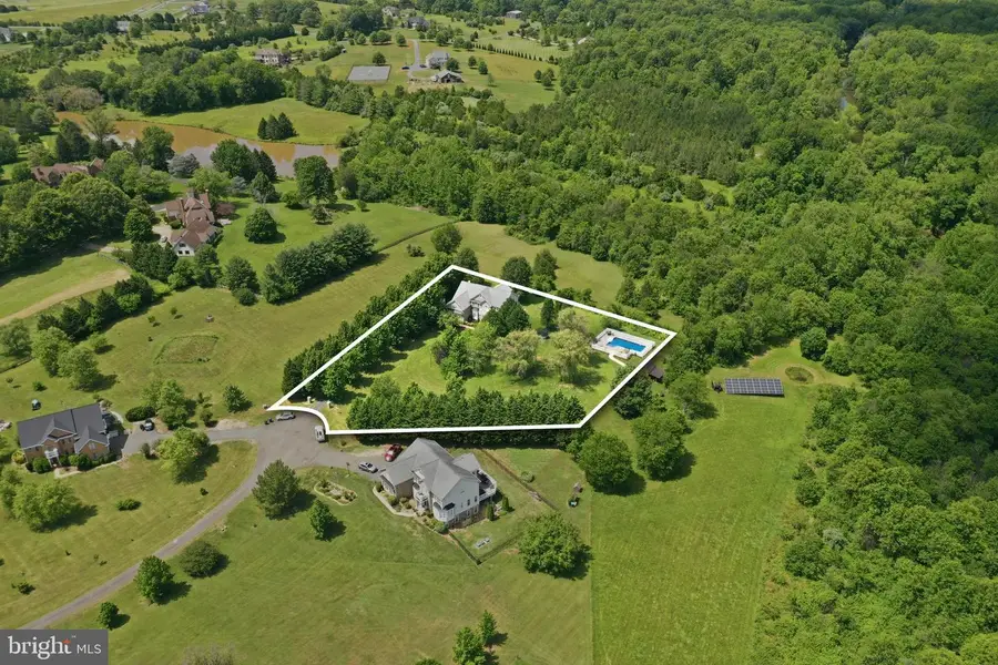10601 Ausley Ct, Nokesville, VA 20181 - #2