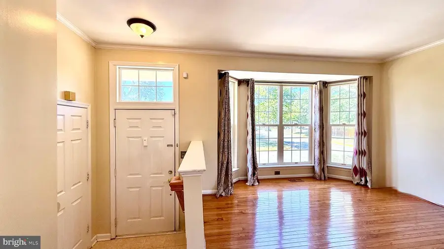10925 Pope St, Manassas, VA 20109 - #3