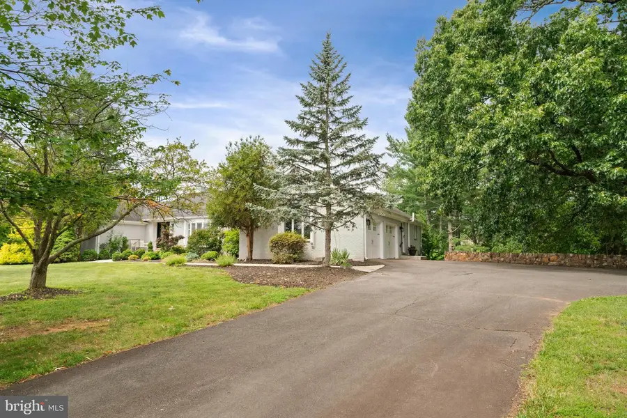 4710 Angus Dr, Gainesville, VA 20155 - #3