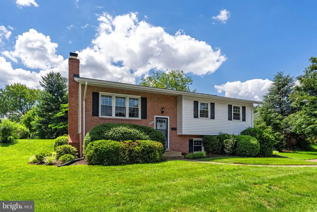 10005 Copeland Dr, Manassas, VA 20109 - #1