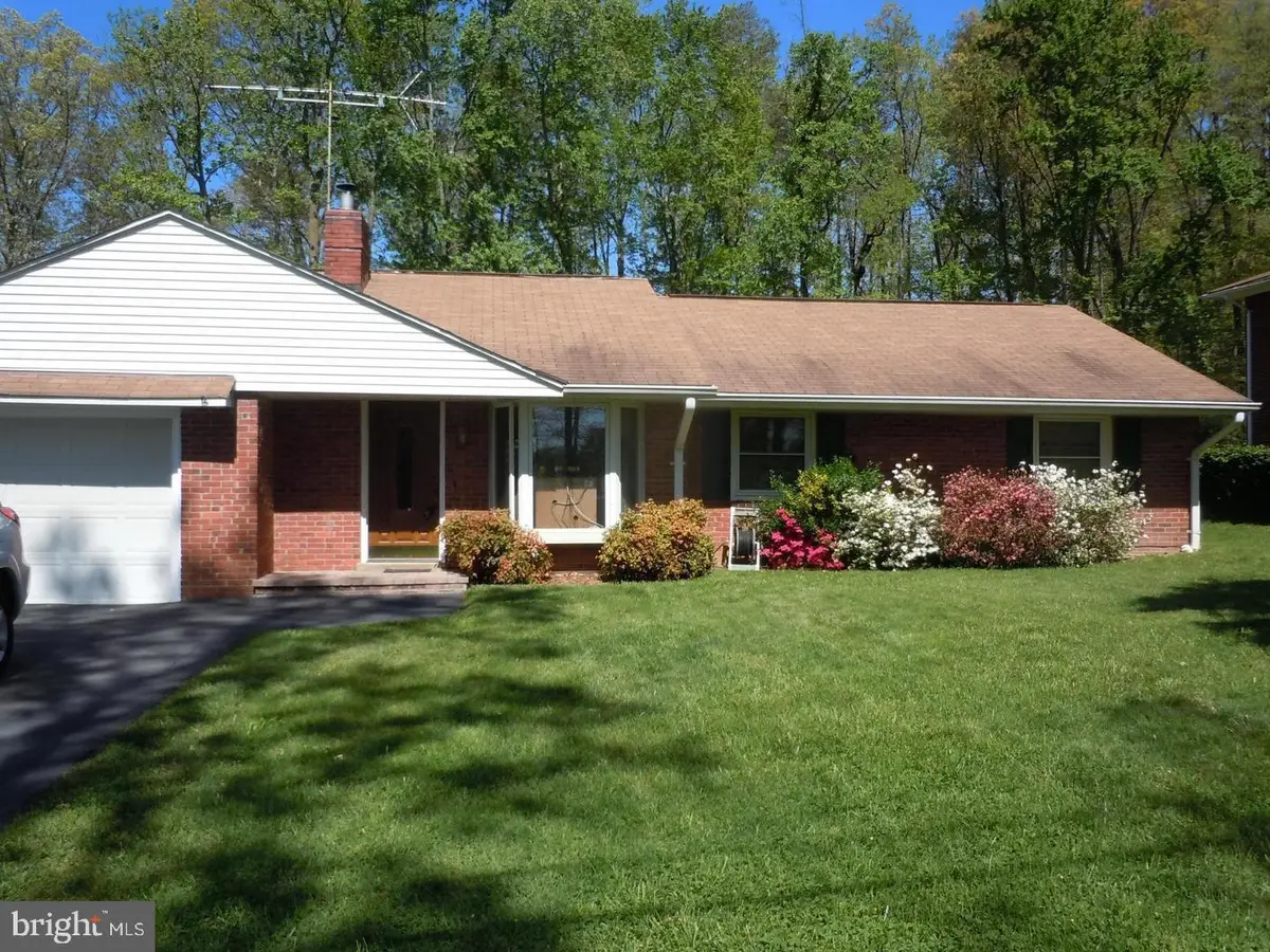 18724 Kerill Rd, Triangle, VA 22172 - #1