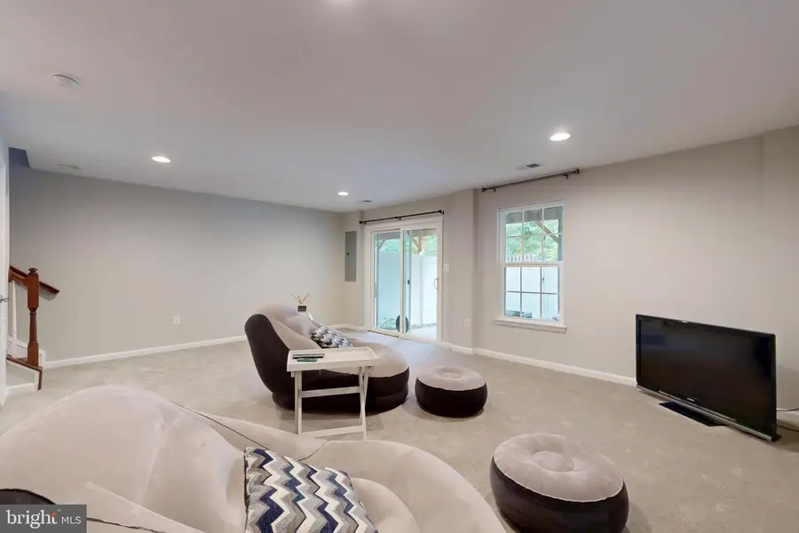 1762 Rockledge Ter, Woodbridge, VA 22192 - #3