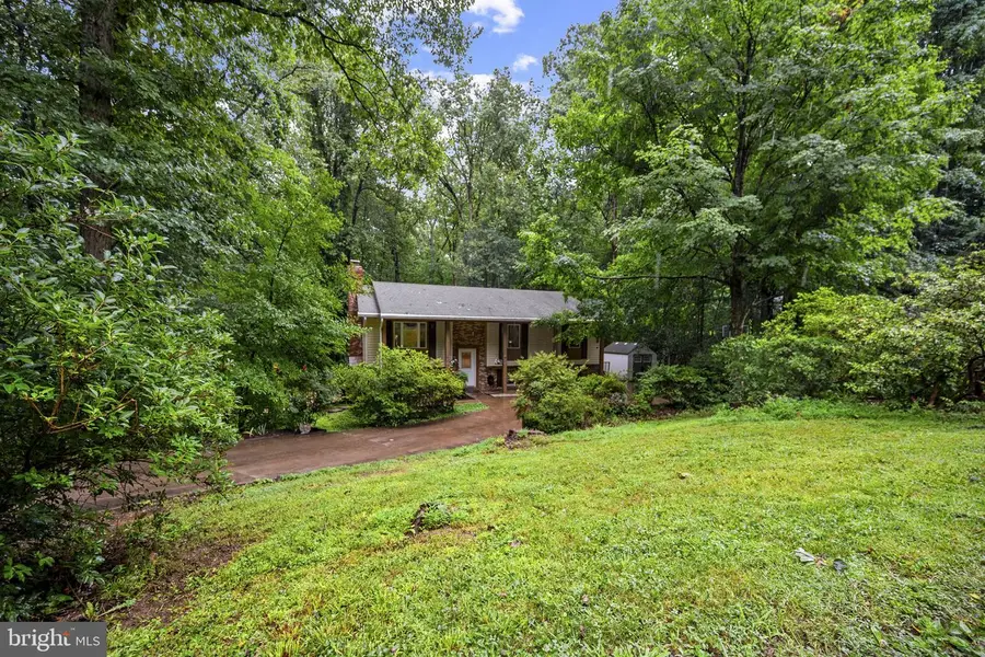11039 Timberview Dr, Manassas, VA 20111 - #2