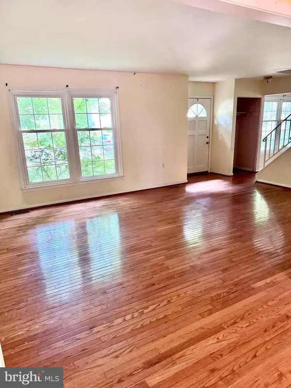 11974 Cotton Mill Dr, WOODBRIDGE, VA 22192