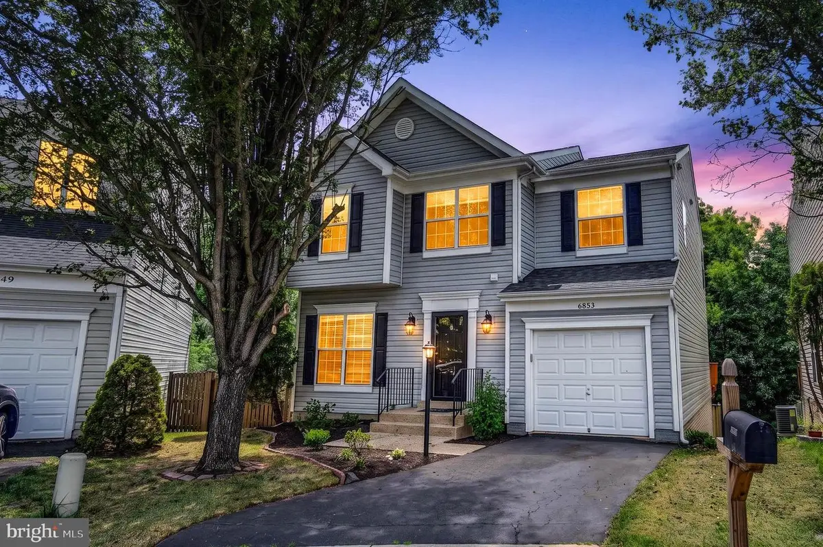 6853 Hollow Glen Ct, Gainesville, VA 20155 - #1