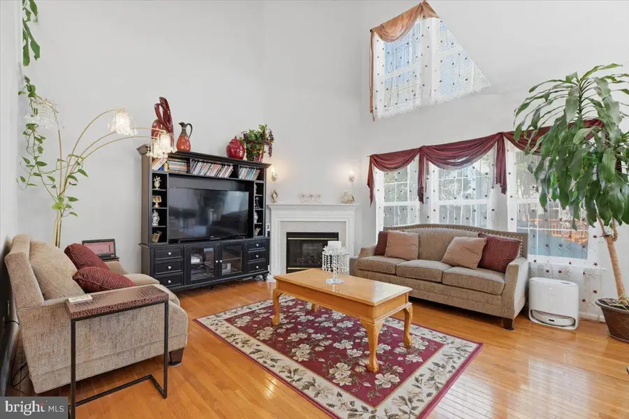 14204 Forbes Pl, Gainesville, VA 20155 - #2